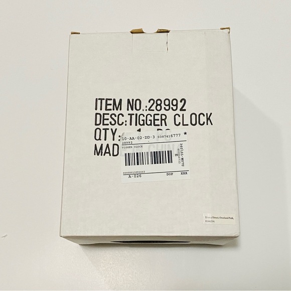 NEW Disney Direct Tigger clock - Picture 11 of 11